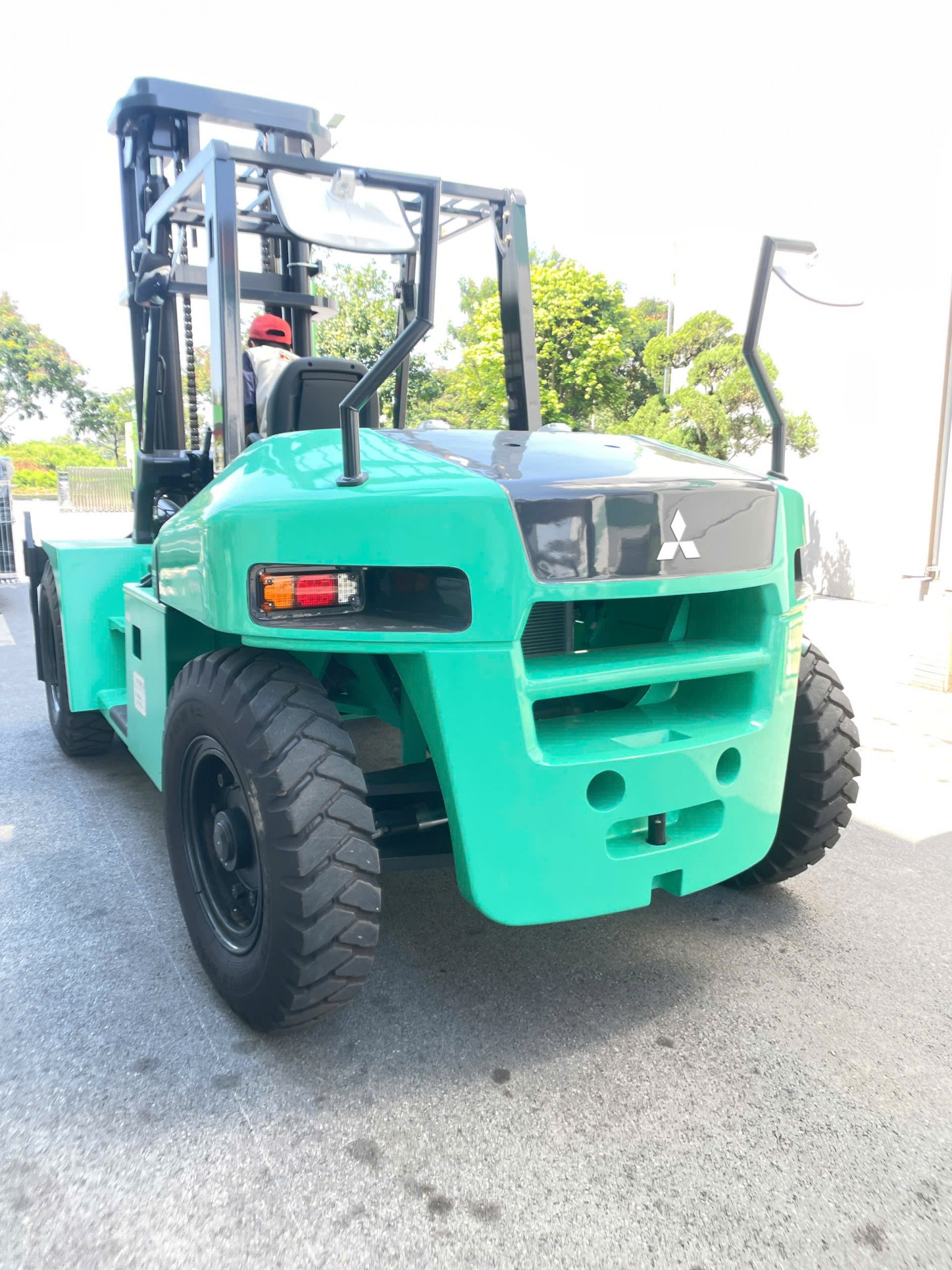xe_nang_dau_mitsubishi_10_tan-model_fd100nh-nhap_khau_nhat_ban_3