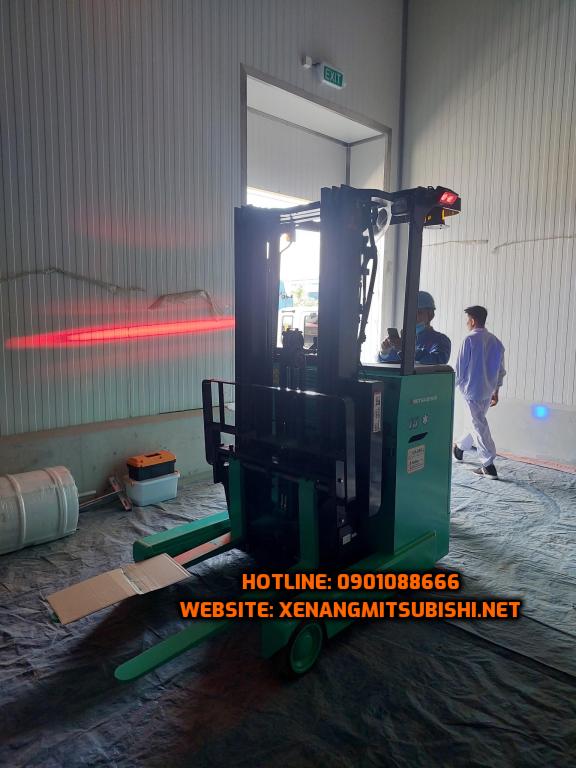 xe_nang_kho_lanh_mitsubishi_15_tan_xe_nang_dien_nhap_khau_chinh_hang_4